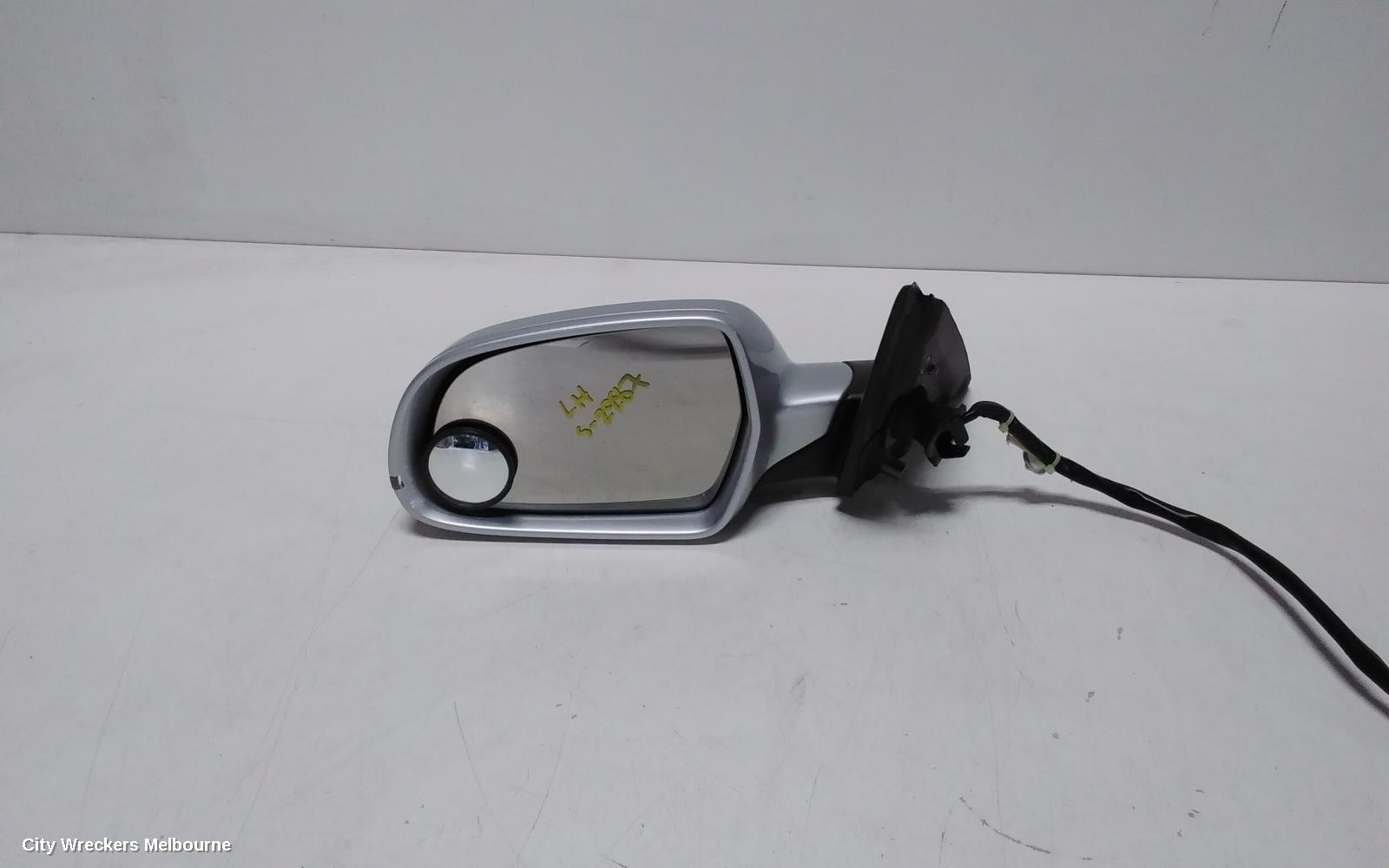 AUDI A4 LEFT DOOR MIRROR, B8 8K, A4/S4, MANUAL FOLD, NO LANE CHANGE ASSIST TYPE, 2 PLUG (6/2 WIRE), 05/2009 - 01/2016