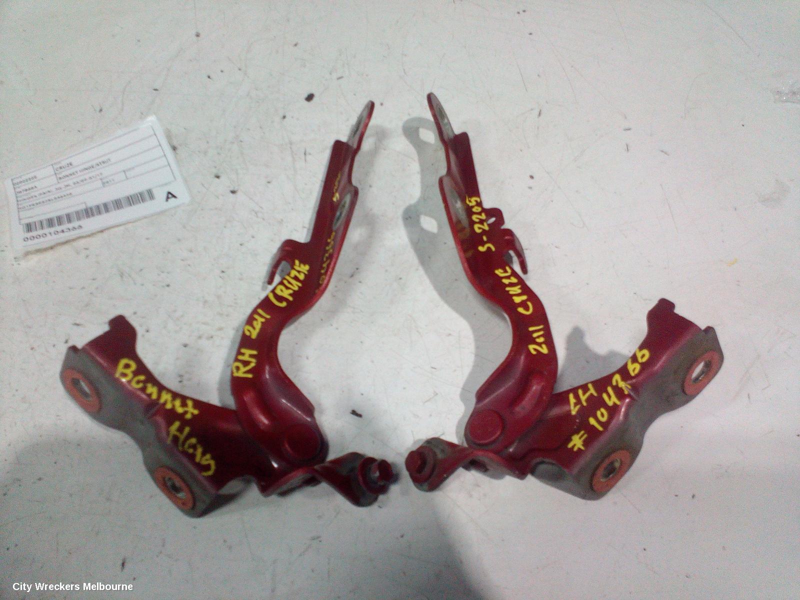 HOLDEN CRUZE BONNET HINGE/STRUT, HINGES (PAIR), JG-JH, 03/2009 - 01/2017