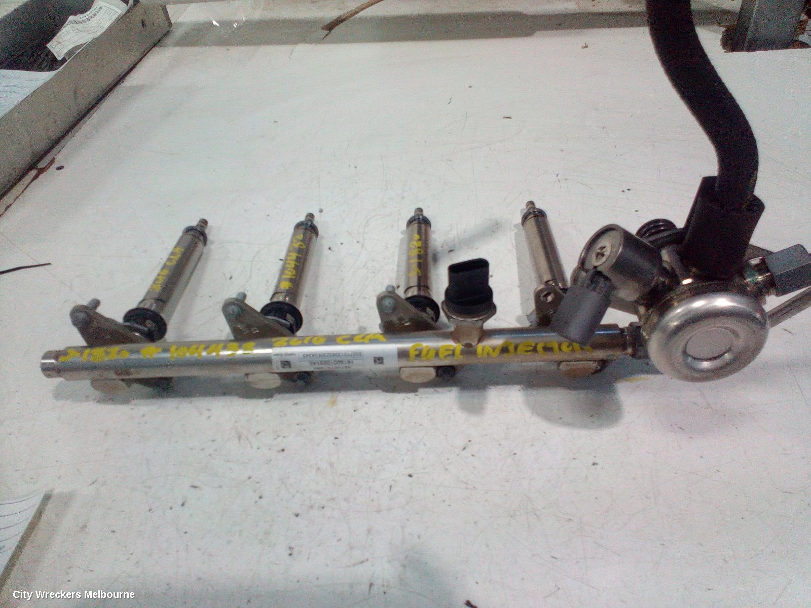 MERCEDES CLA CLASS FUEL INJECTOR, C117, 10/2013 - 02/2019