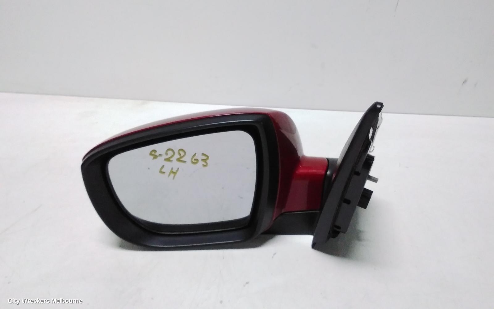 HYUNDAI IX35 LEFT DOOR MIRROR, LM SERIES, MANUAL FOLD (6 PIN), 11/2009 - 01/2016