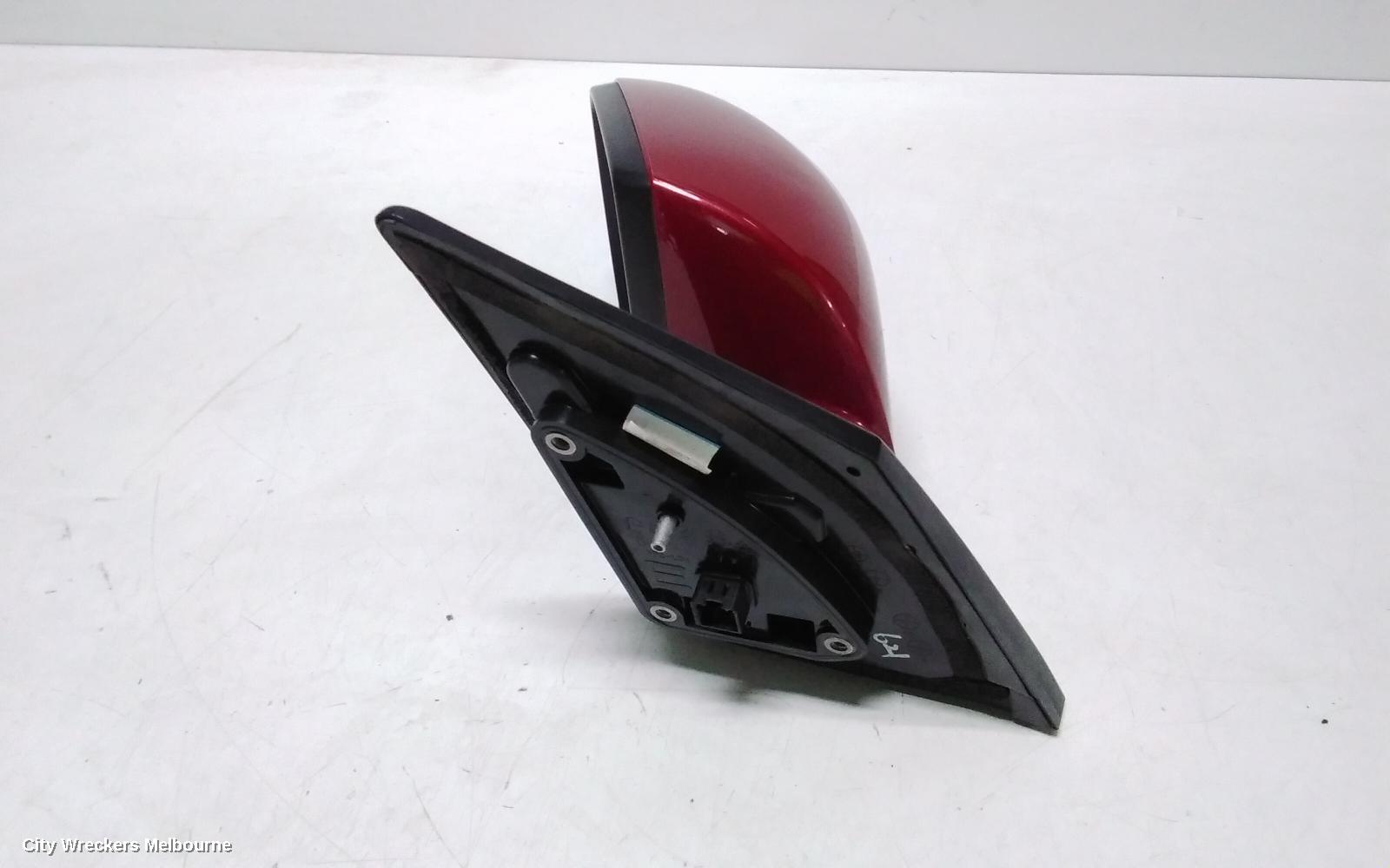 HYUNDAI IX35 LEFT DOOR MIRROR, LM SERIES, MANUAL FOLD (6 PIN), 11/2009 - 01/2016