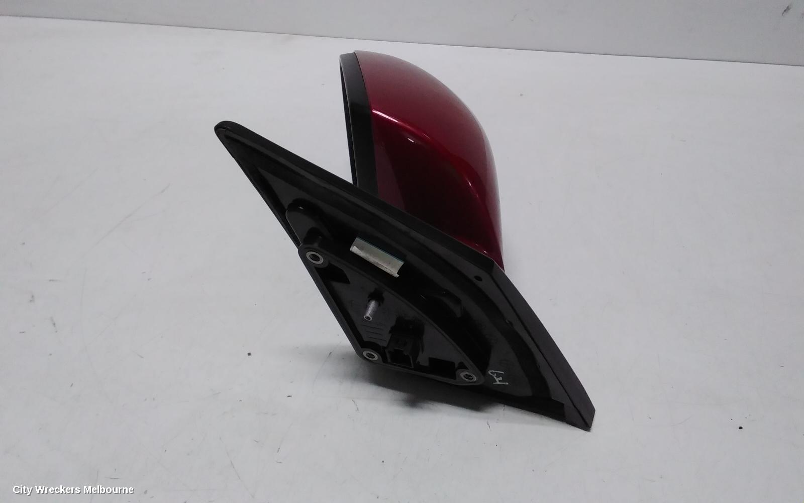 HYUNDAI IX35 LEFT DOOR MIRROR, LM SERIES, MANUAL FOLD (6 PIN), 11/2009 - 01/2016