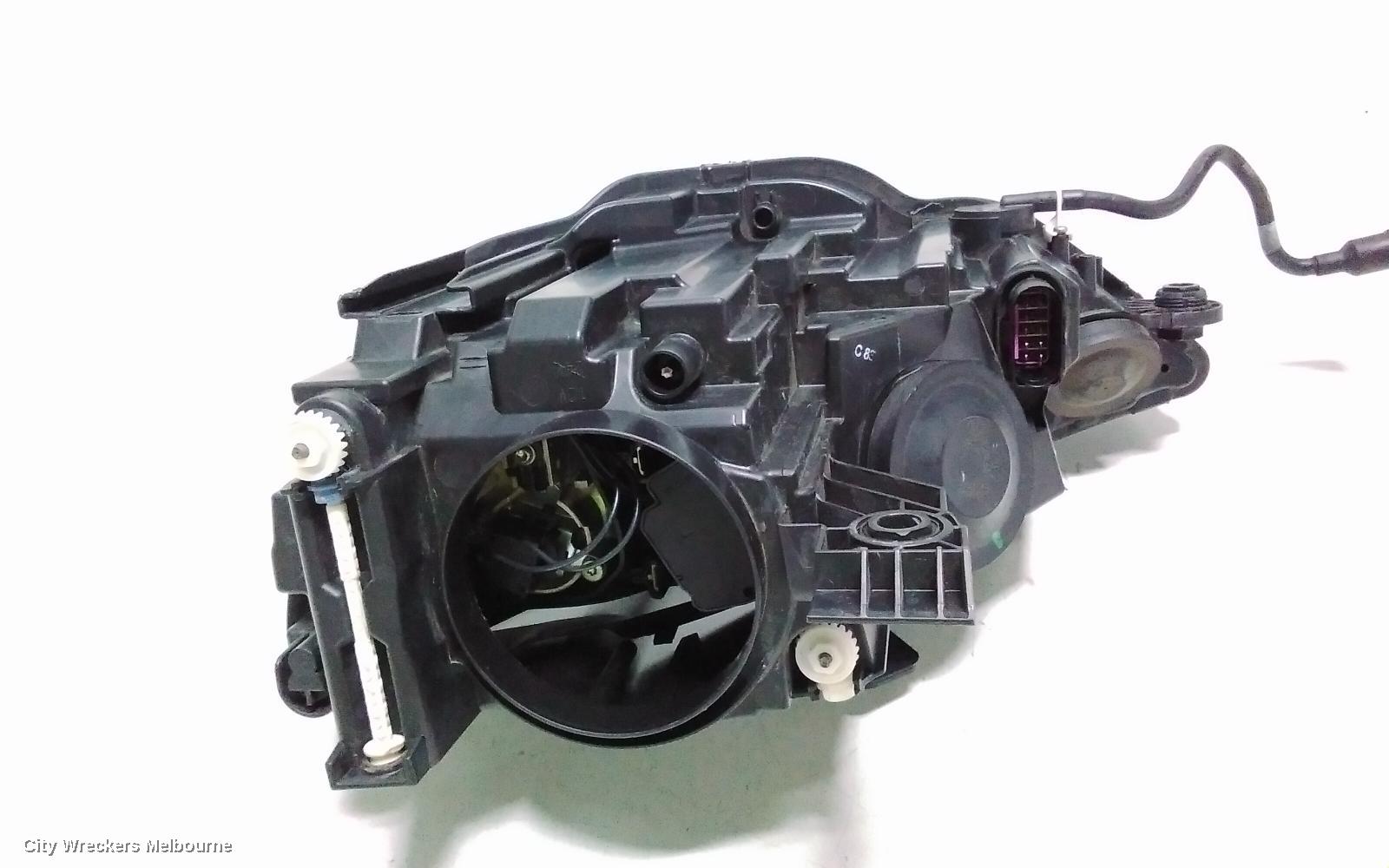 AUDI A3 RIGHT HEADLAMP, 8V, HATCH/SEDAN/CABRIO, HALOGEN TYPE, 03/2013 - 08/2016
