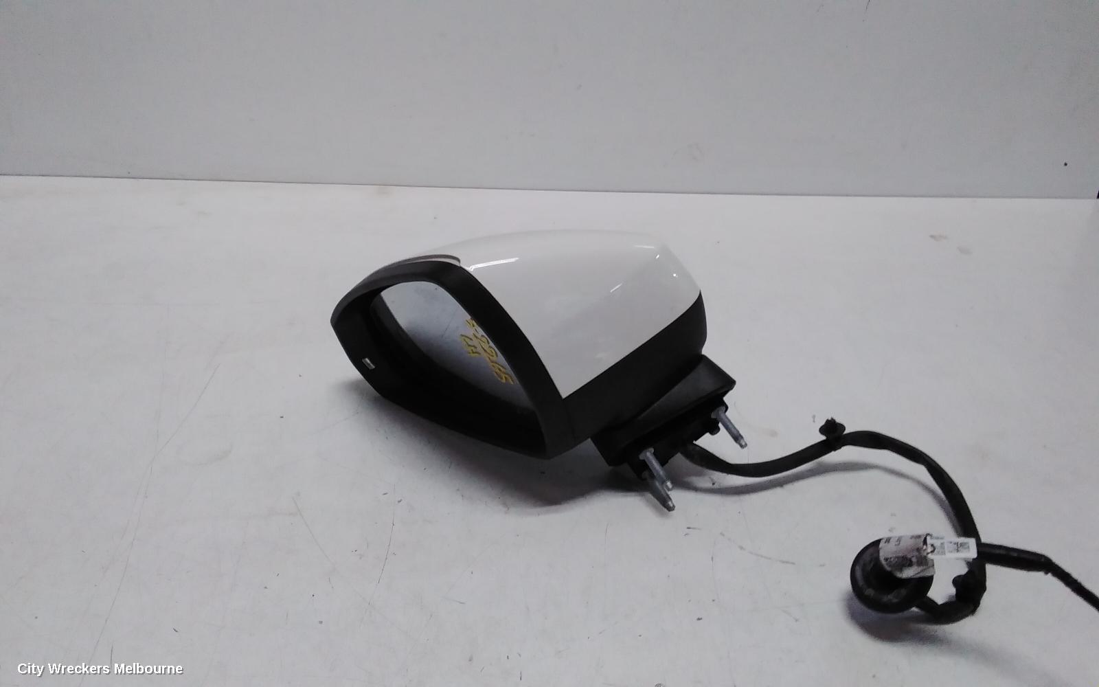 AUDI A3 LEFT DOOR MIRROR, 8V, A3, SEDAN, MANUAL FOLD, NON LANE CHANGE ASSIST TYPE (6XC/7Y0), 11/2013 - 10/2020