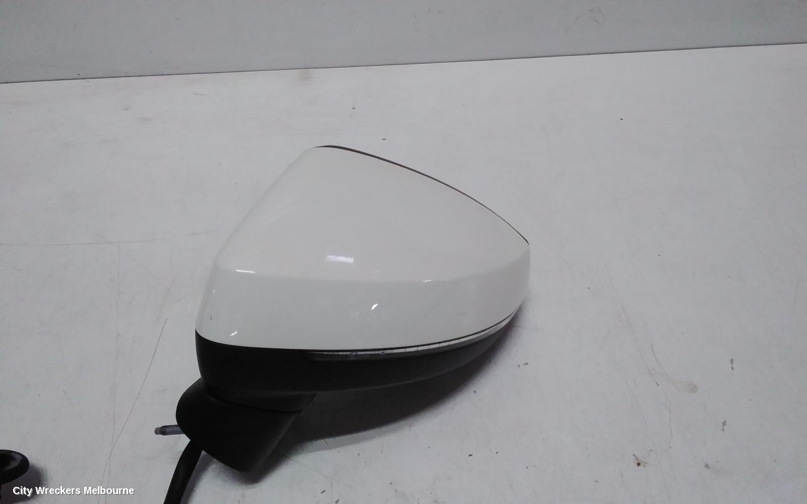 AUDI A3 LEFT DOOR MIRROR, 8V, A3, SEDAN, MANUAL FOLD, NON LANE CHANGE ASSIST TYPE (6XC/7Y0), 11/2013 - 10/2020