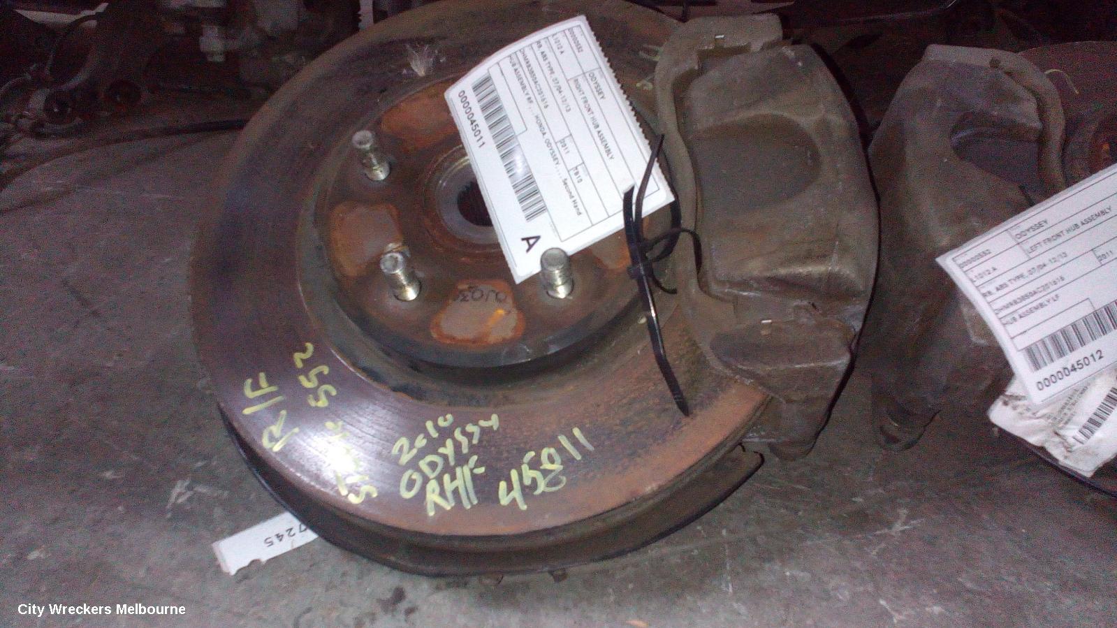 HONDA ODYSSEY RIGHT FRONT HUB ASSEMBLY, RB, ABS TYPE, 07/2004 - 12/2013