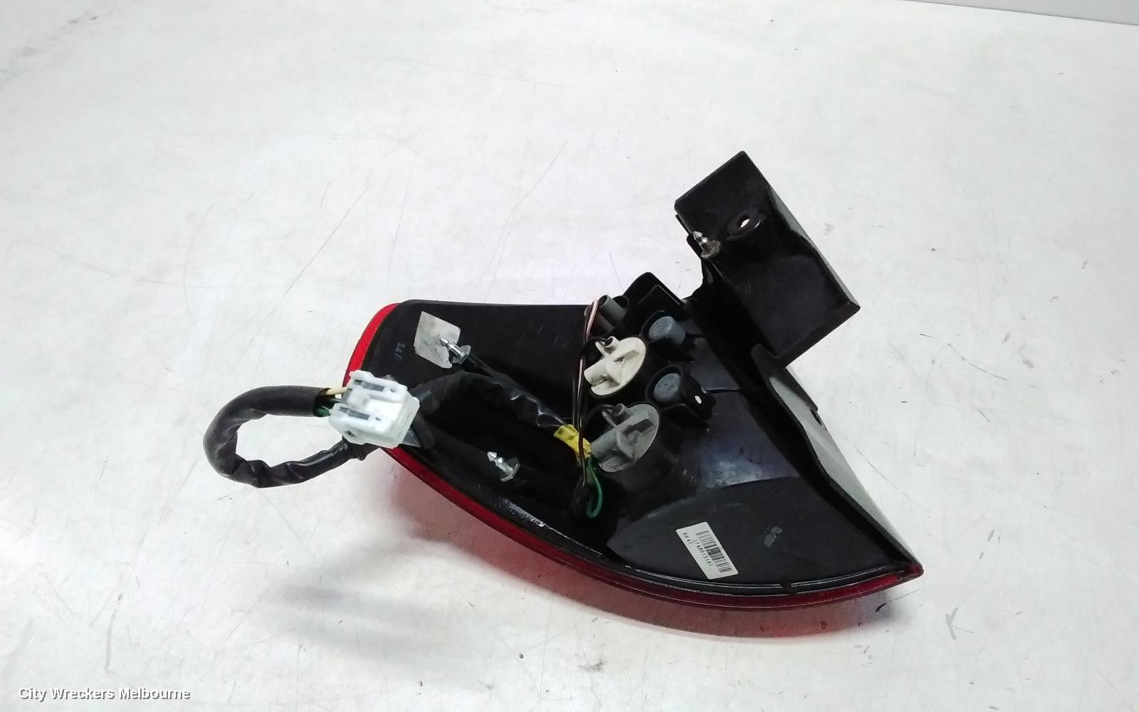 RENAULT KALEOS RIGHT TAILLIGHT, H45, 09/2008 - 04/2016