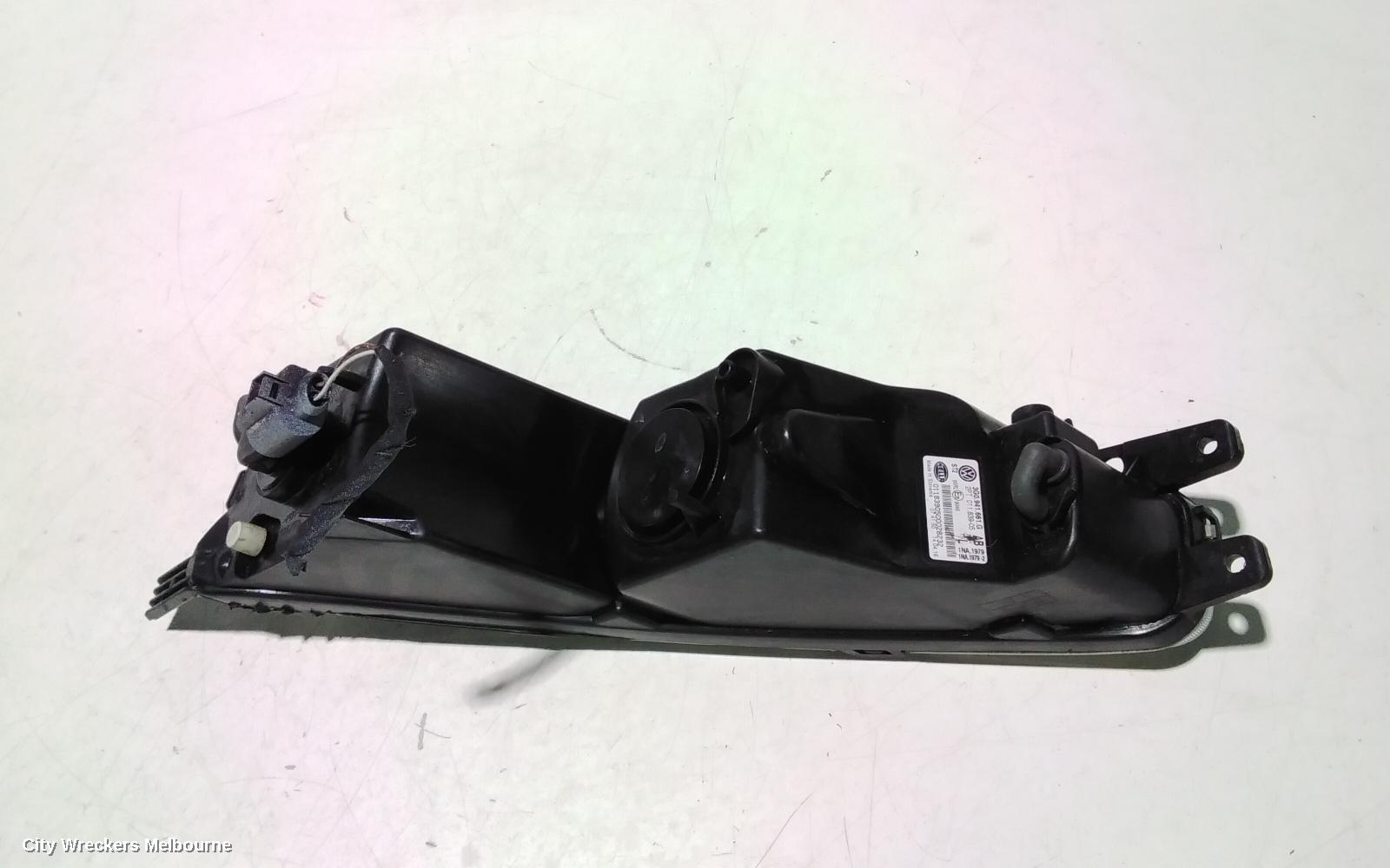 VOLKSWAGEN PASSAT LEFT INDICATOR/FOG/SIDE, B8/MK7, BUMPER FOGLAMP, STANDARD TYPE, 06/2015 - 10/2019