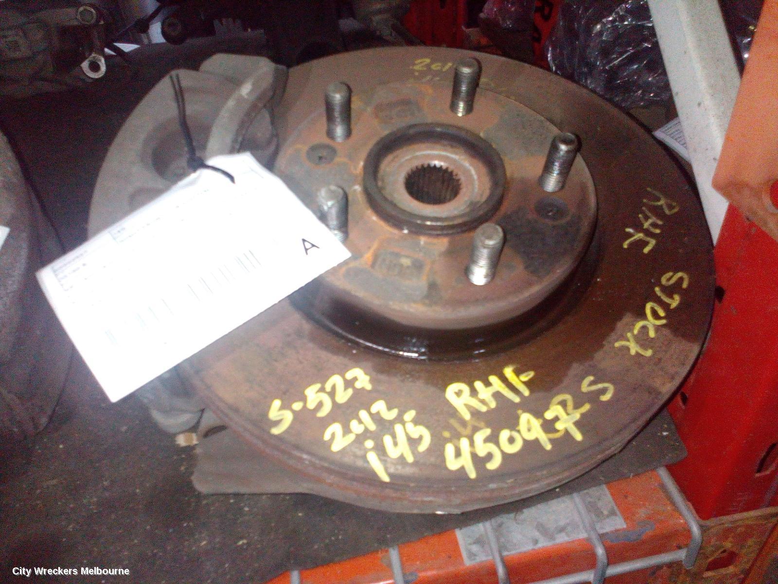 HYUNDAI I45 RIGHT FRONT HUB ASSEMBLY, YF, 16MM BOLT HOLE FOR STRUT BOLT TYPE, 02/2010 - 04/2014