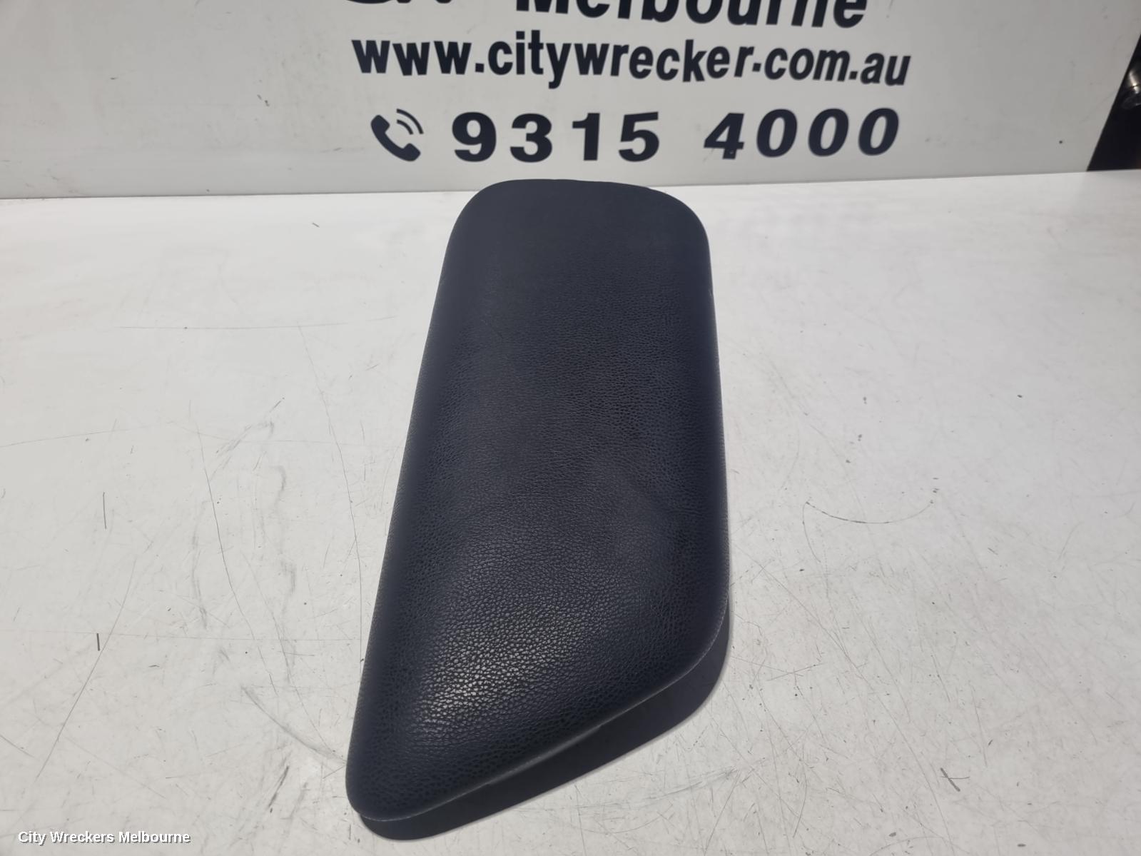 TOYOTA CAMRY CONSOLE, XV70, CONSOLE LID ONLY, 09/2017