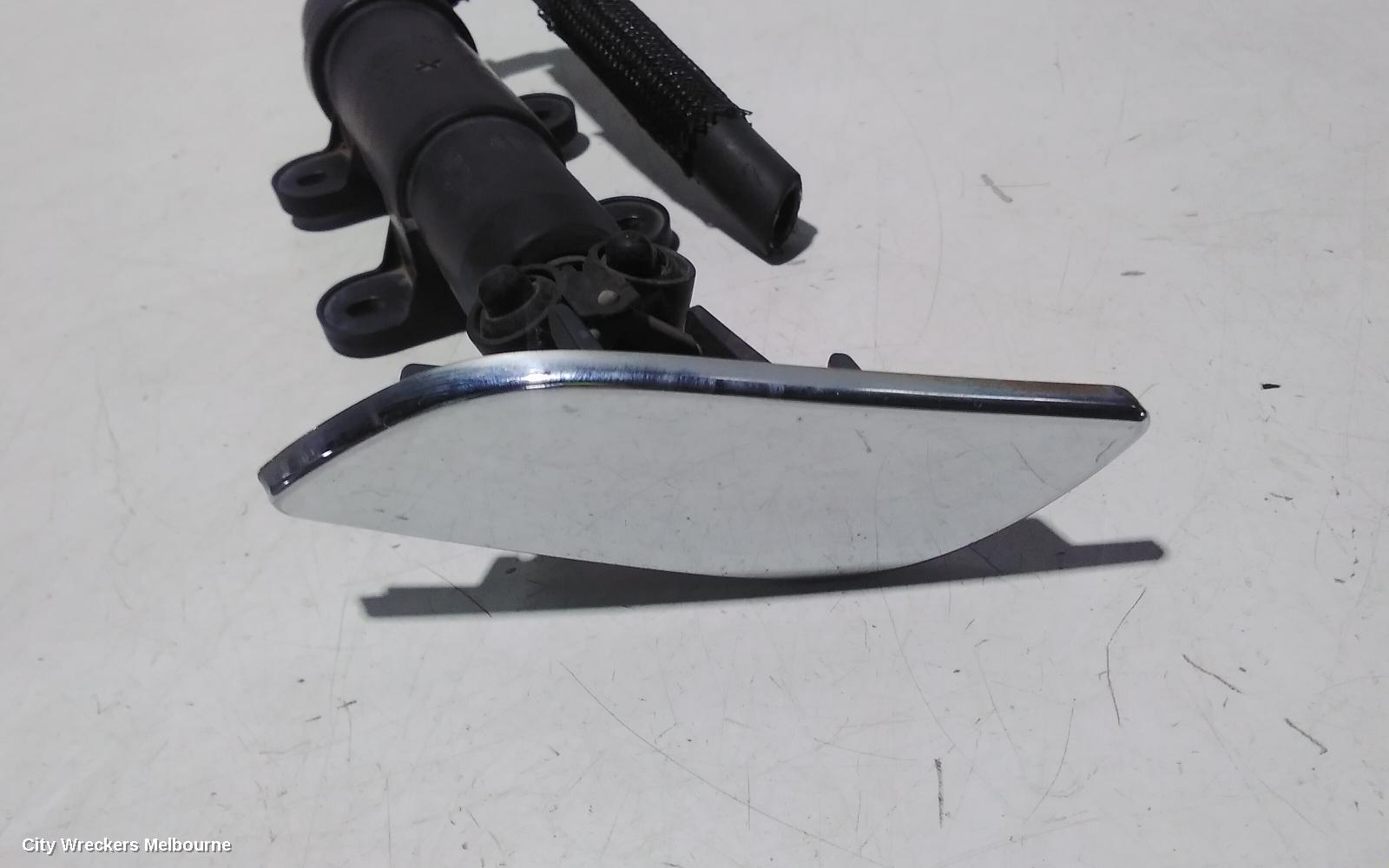 SKODA SUPERB WASHER JET, 3T 03/2009 - 12/2015