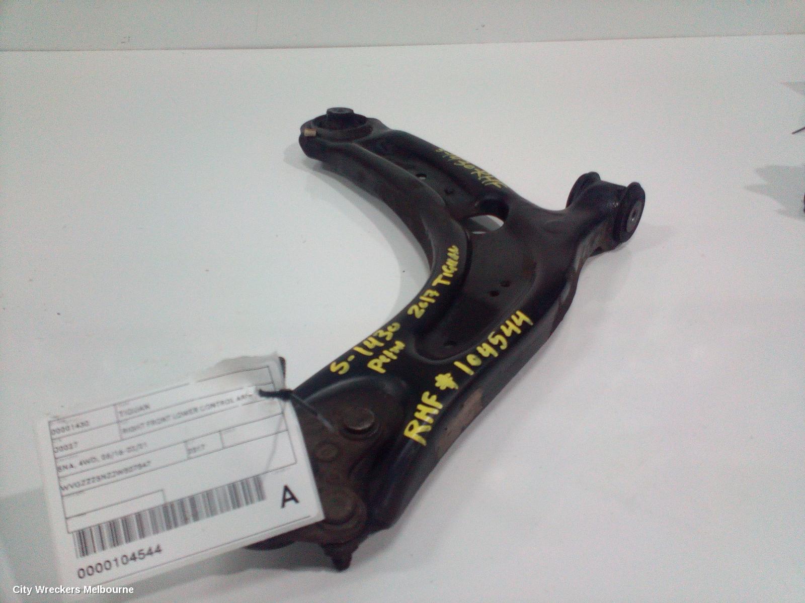 VOLKSWAGEN TIGUAN RIGHT FRONT LOWER CONTROL ARM, 5NA, 4WD, 06/2016 - 02/2021