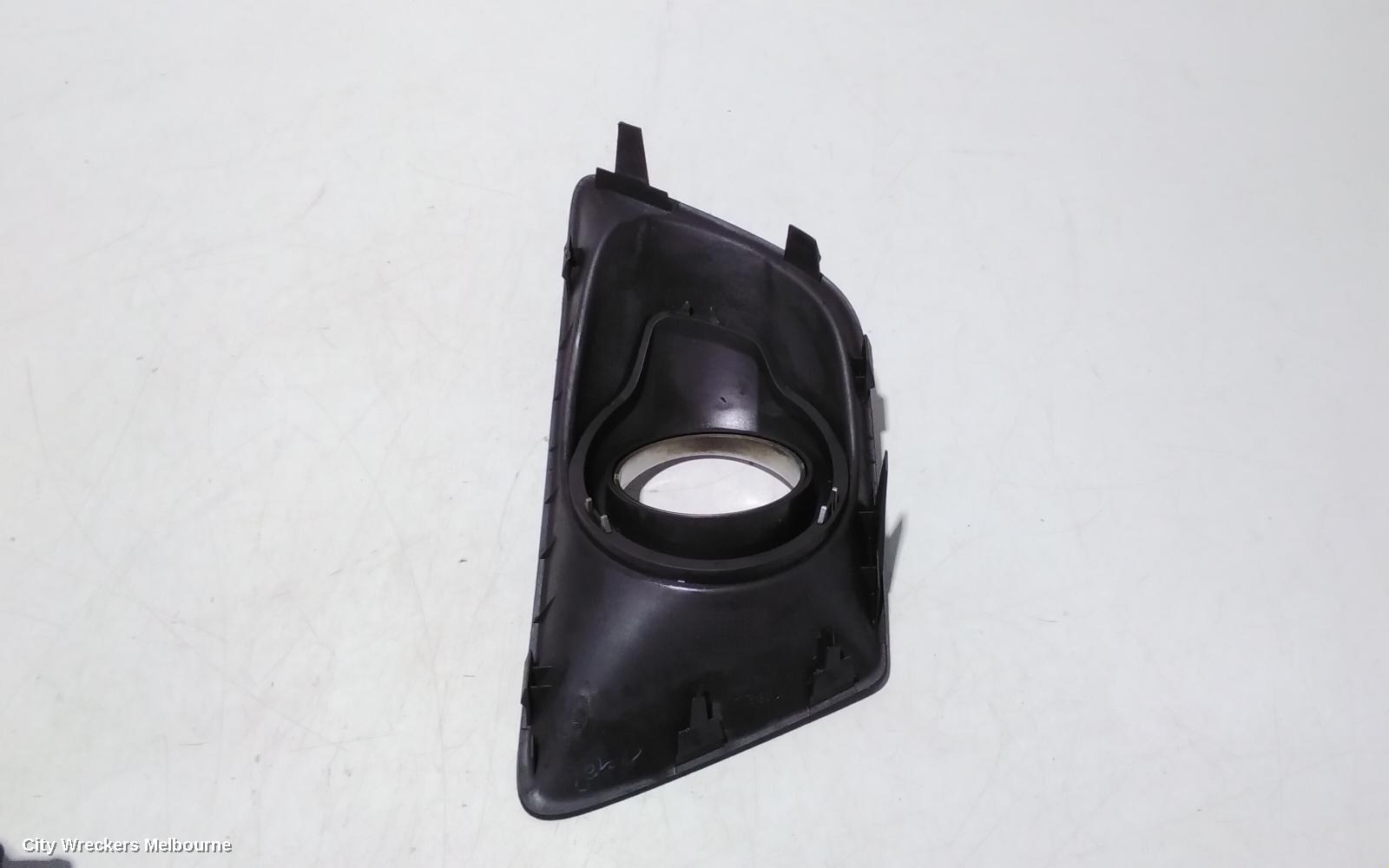 FORD ECOSPORT LEFT INDICATOR/FOG/SIDE, BUMPER FOGLAMP, BK, 11/2013 - 09/2017