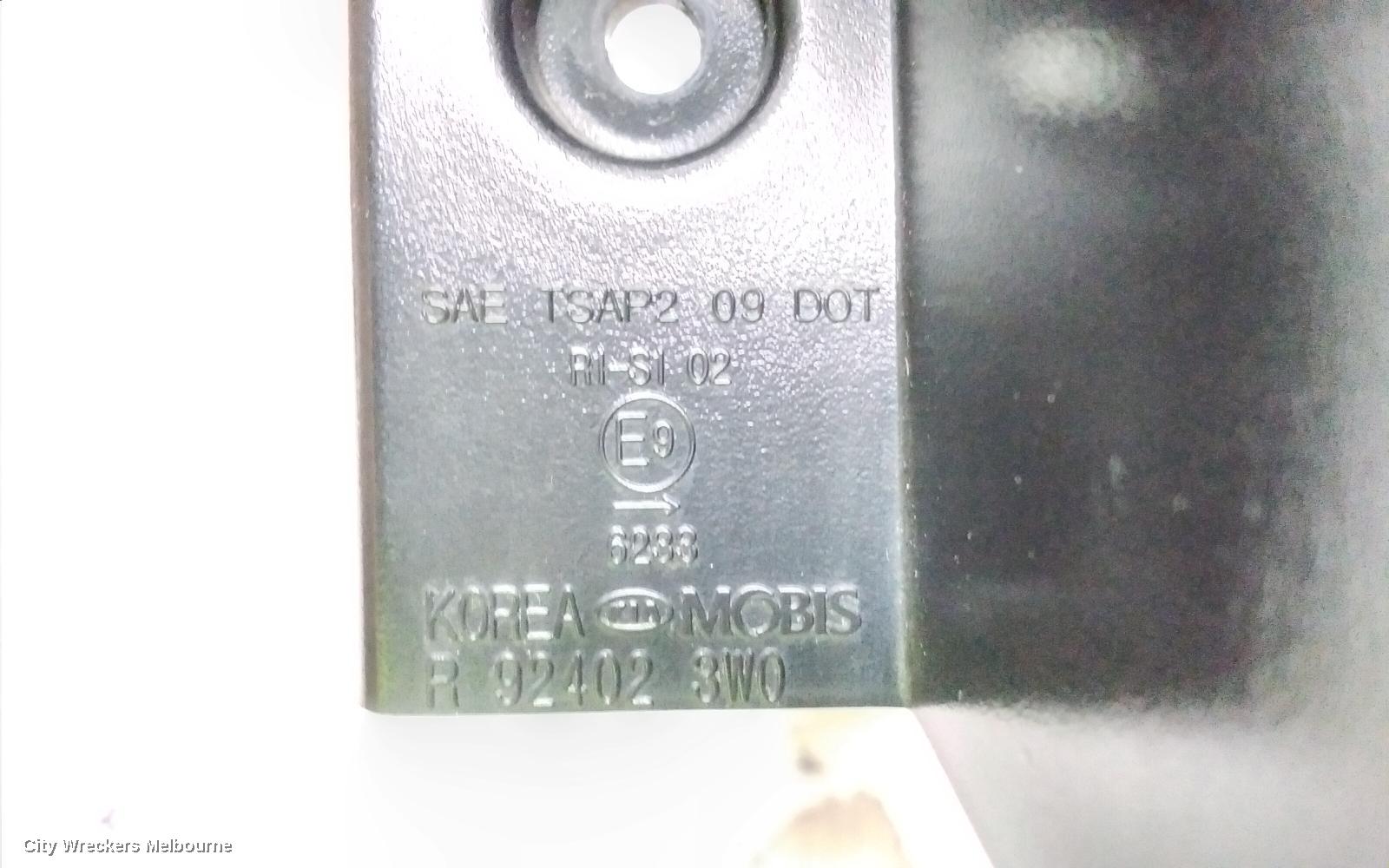 KIA SPORTAGE RIGHT TAILLIGHT, SL, IN BODY, SI/SLI/PLATINUM, 05/2010 - 04/2014