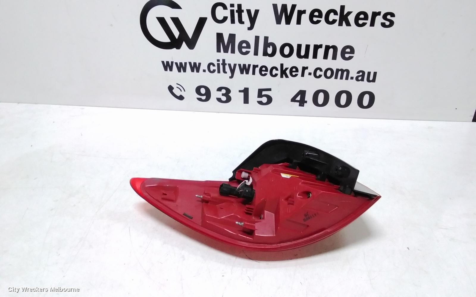 KIA SPORTAGE RIGHT TAILLIGHT, SL, IN BODY, SI/SLI/PLATINUM, 05/2010 - 04/2014