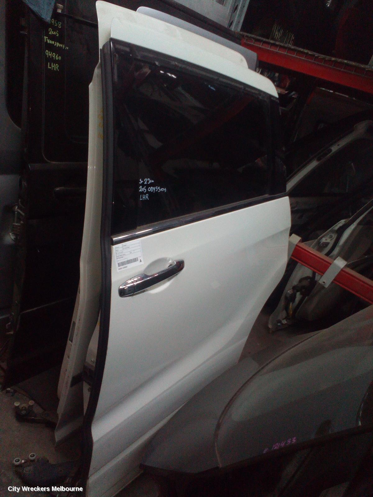 HONDA ODYSSEY LEFT REAR DOOR/SLIDING, RC1, 02/2014 - 03/2022