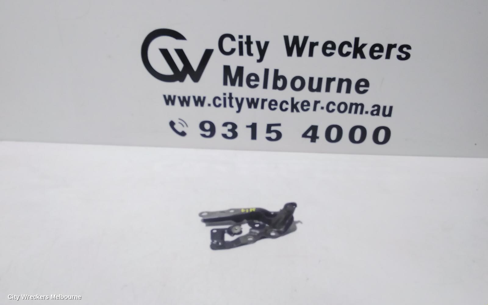 TOYOTA AURION BONNET HINGE/STRUT, GSV40R, HINGE (LH SIDE), 10/2006 - 03/2012