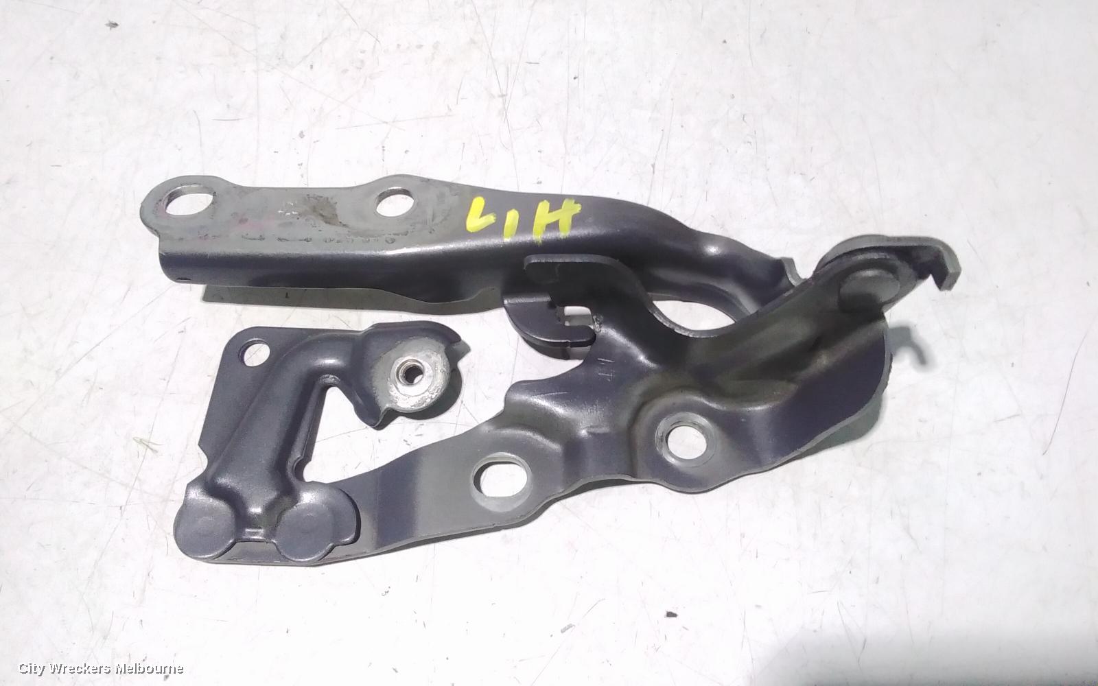 TOYOTA AURION BONNET HINGE/STRUT, GSV40R, HINGE (LH SIDE), 10/2006 - 03/2012