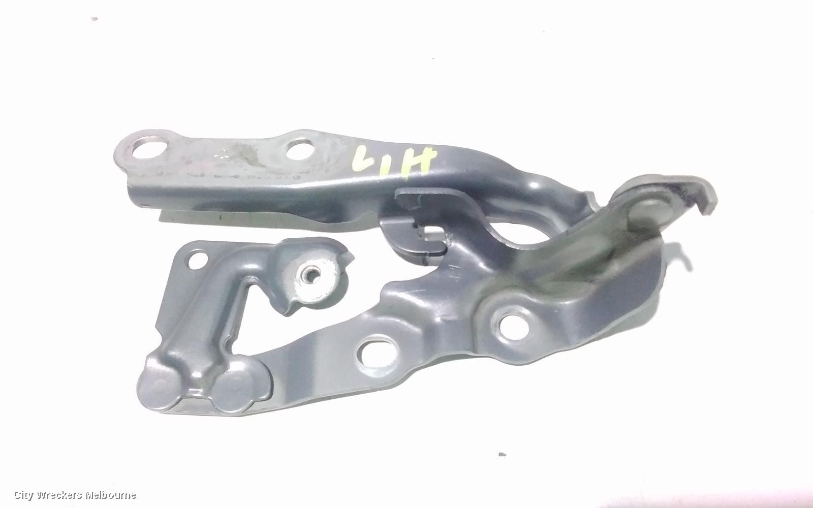 TOYOTA AURION BONNET HINGE/STRUT, GSV40R, HINGE (LH SIDE), 10/2006 - 03/2012