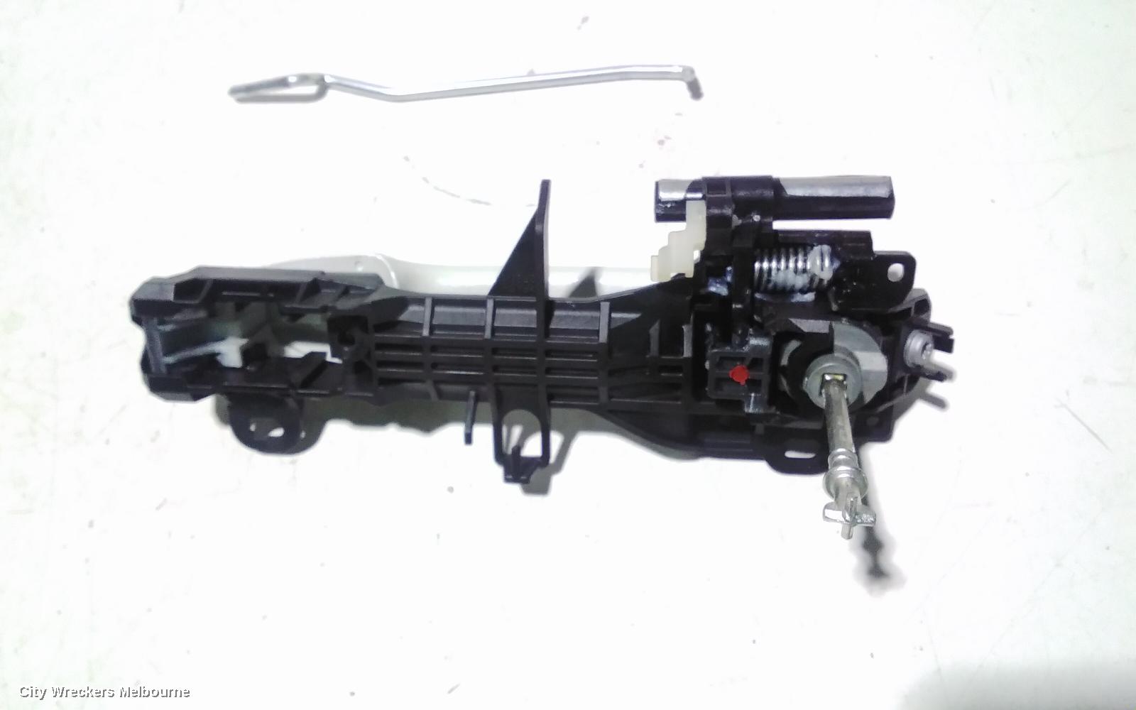 TOYOTA C-HR DOOR HANDLE, RH FRONT, OUTER, GEN 1, 12/2016 ONWARDS