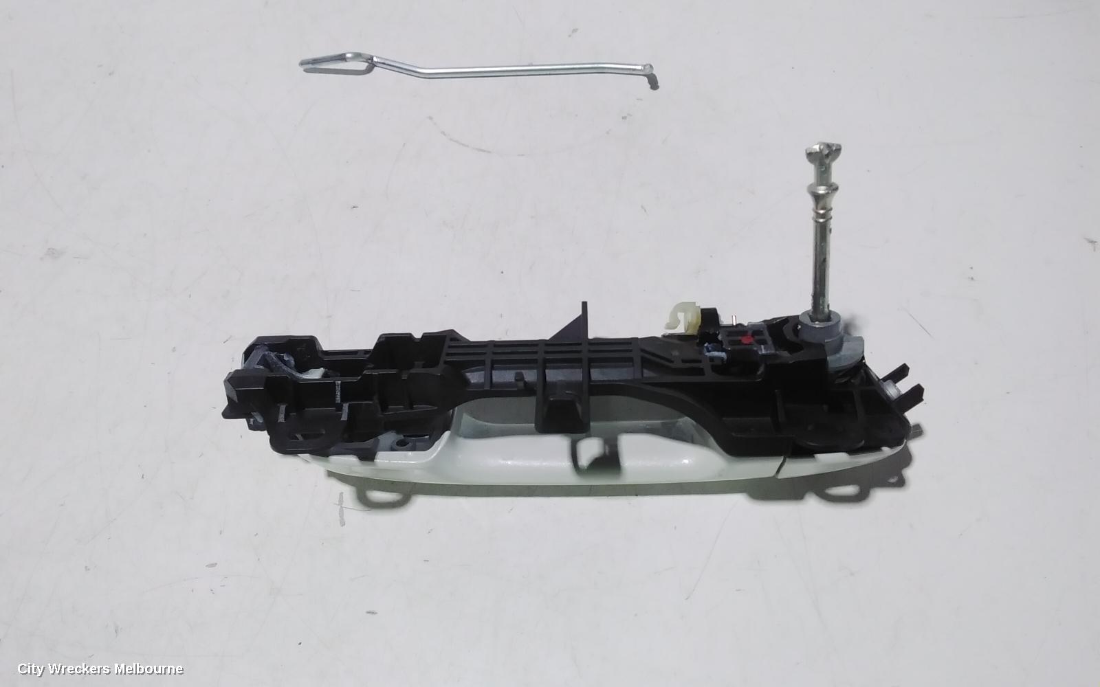 TOYOTA C-HR DOOR HANDLE, RH FRONT, OUTER, GEN 1, 12/2016 ONWARDS