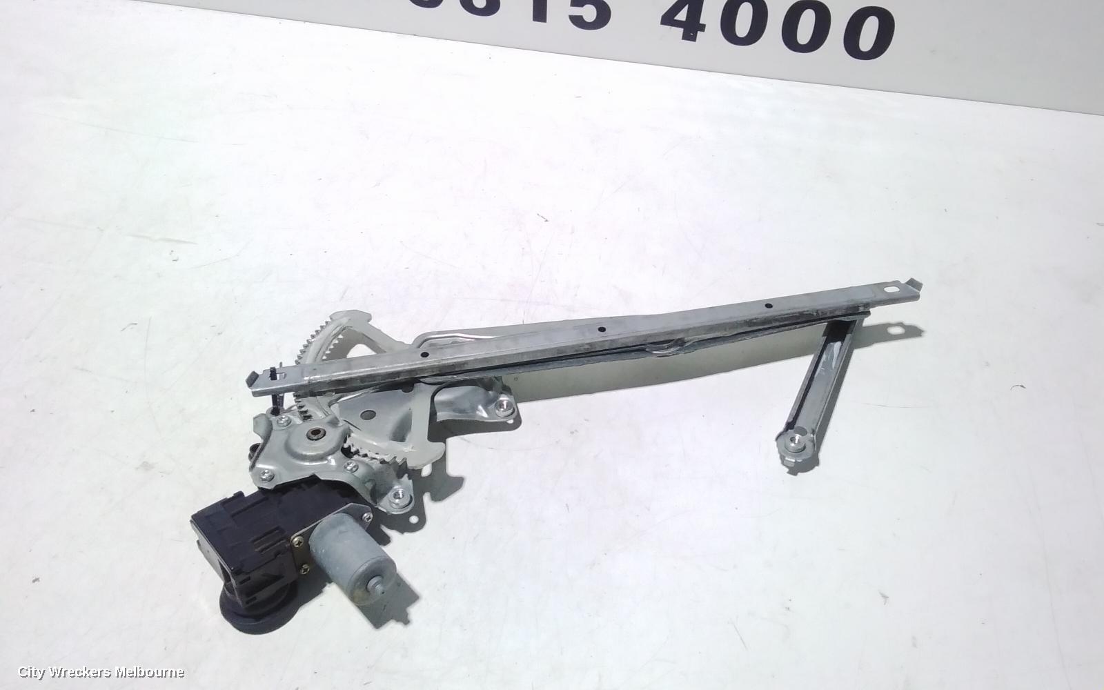 TOYOTA C-HR RIGHT FRONT WINDOW REG/MOTOR, DOOR REG ASSY (REG AND MOTOR), GEN 1, 12/2016 ONWARDS