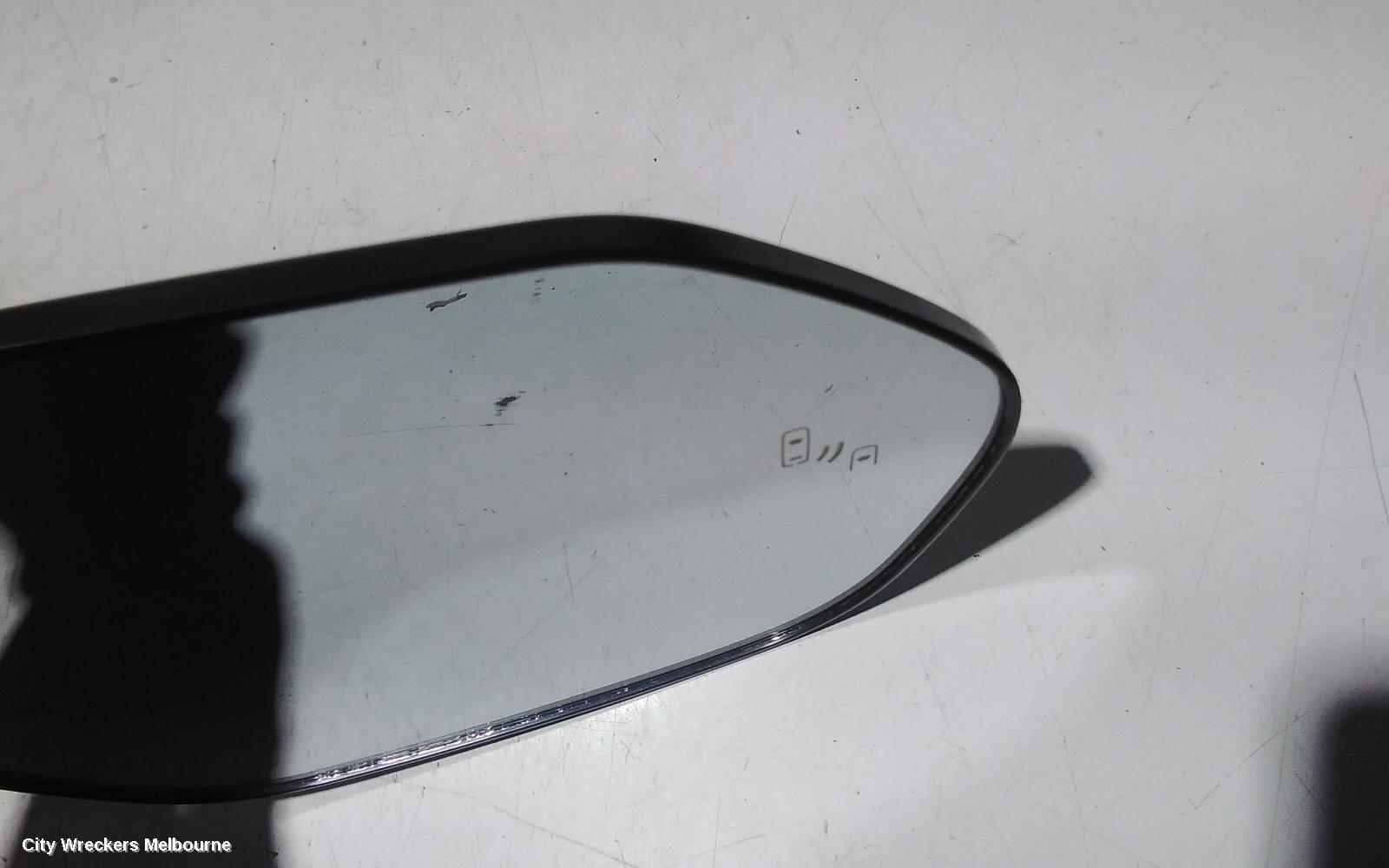 TOYOTA C-HR RIGHT DOOR MIRROR, GEN 1, POWER FOLD, HEATED, AUTO DIM, BLIND SPOT, COLOUR CODED TYPE, 10/2019 ONWARDS