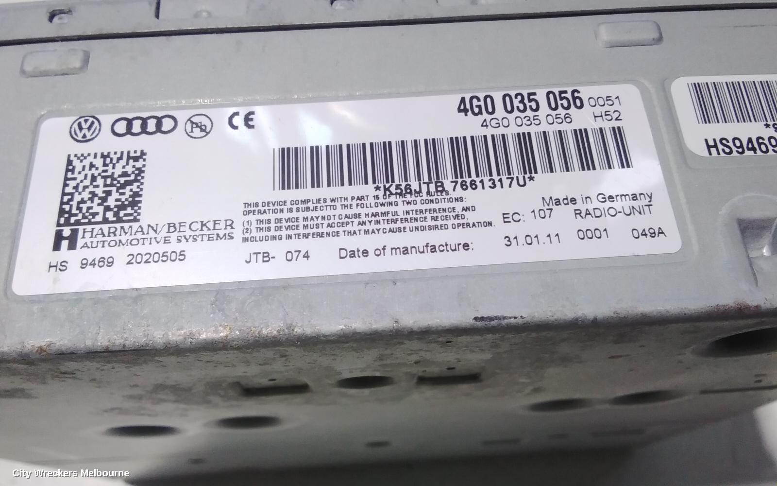 AUDI Q7 RADIO/CD/DVD/SAT/TV, MUSIC INTERFACE (GLOVEBOX), 4L, 09/2006 - 08/2015