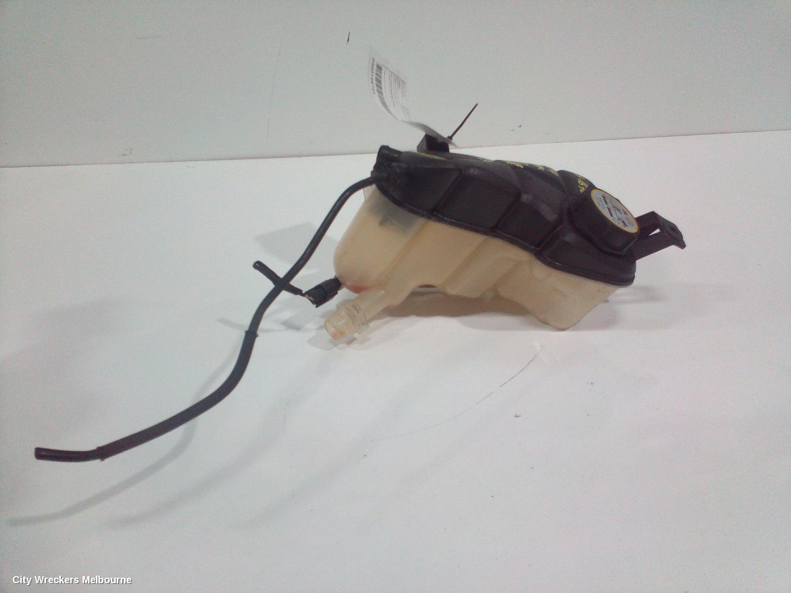 LAND ROVER RANGEROVER EVOQUE OVERFLOW BOTTLE, L538, 11/2011 - 01/2019