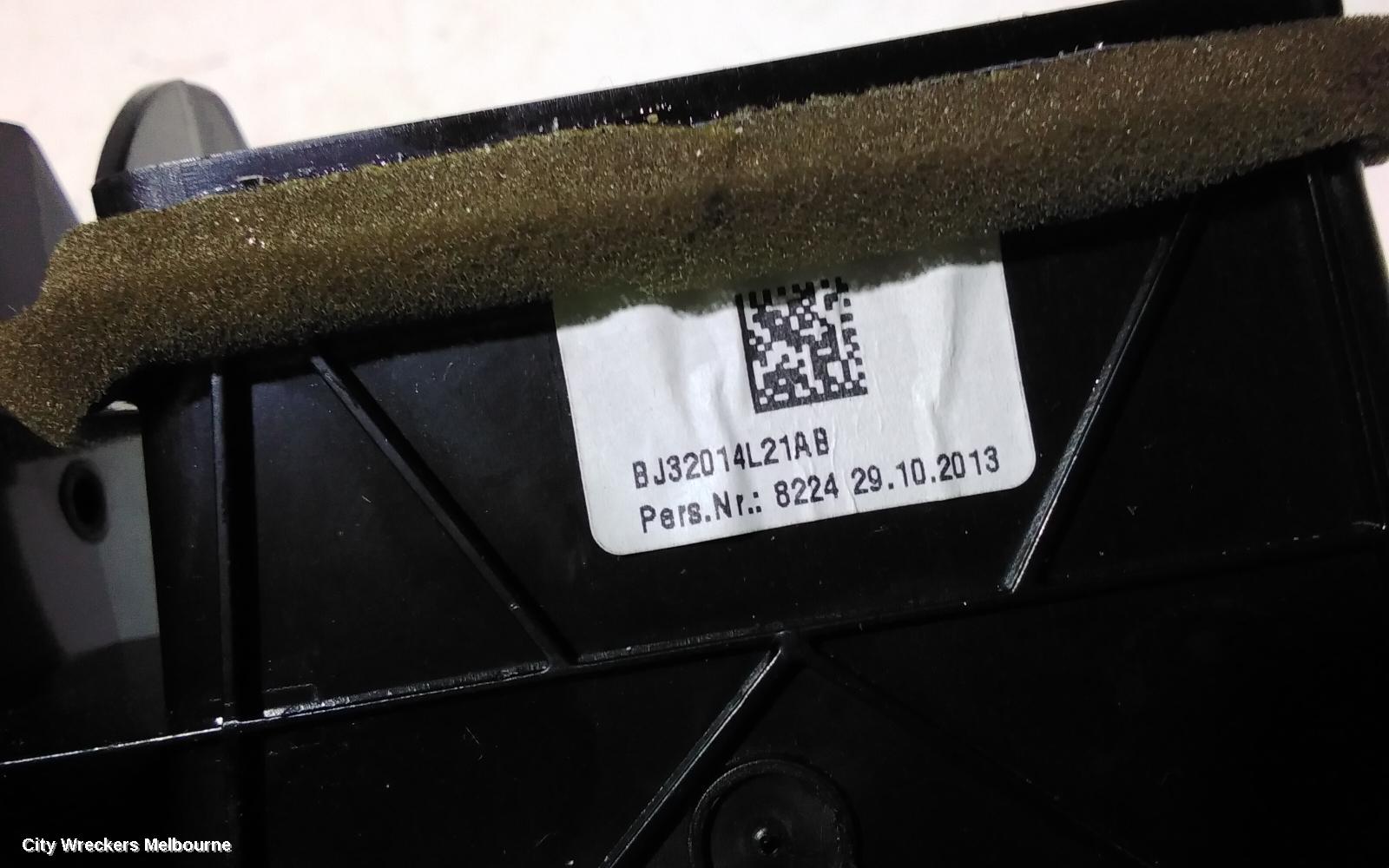 LAND ROVER RANGEROVER EVOQUE, L538, 11/2011 - 01/2019, CENTER AIRVENT: 104731