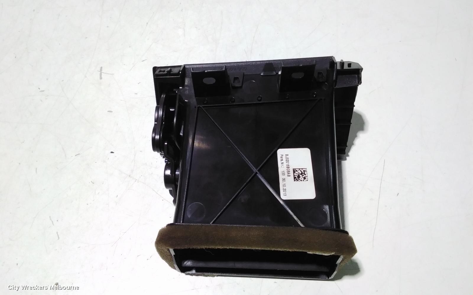 LAND ROVER RANGEROVER EVOQUE, L538, 11/2011 - 01/2019, LH AIRVENT: 104733