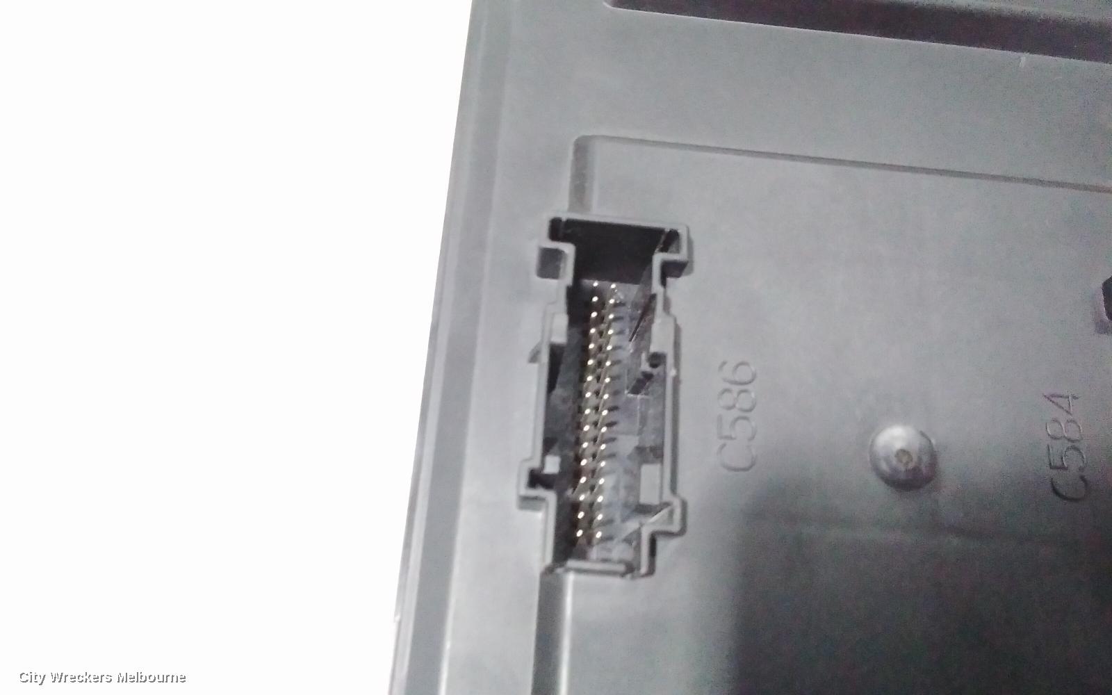 LAND ROVER RANGEROVER EVOQUE FUSE BOX, UNDER DASH, L538, 11/2011 - 01/2019