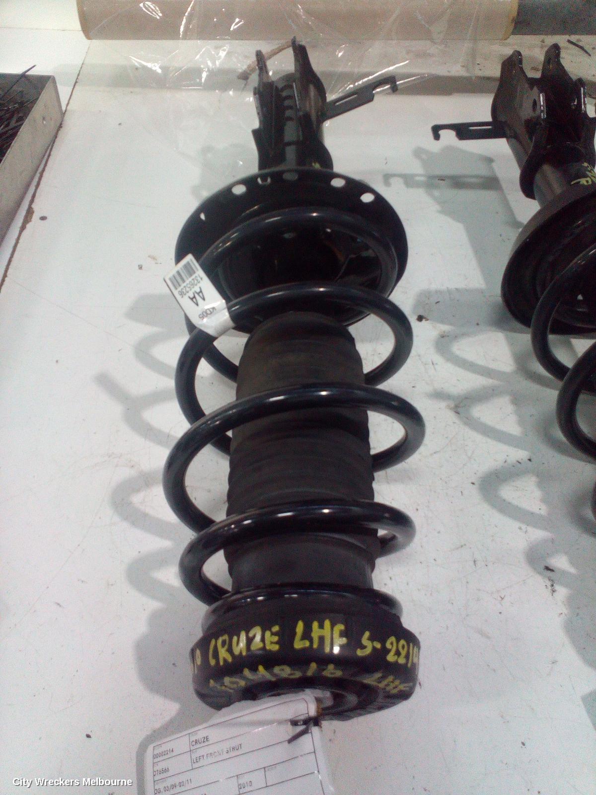 HOLDEN CRUZE LEFT FRONT STRUT, JG, 03/2009 - 02/2011