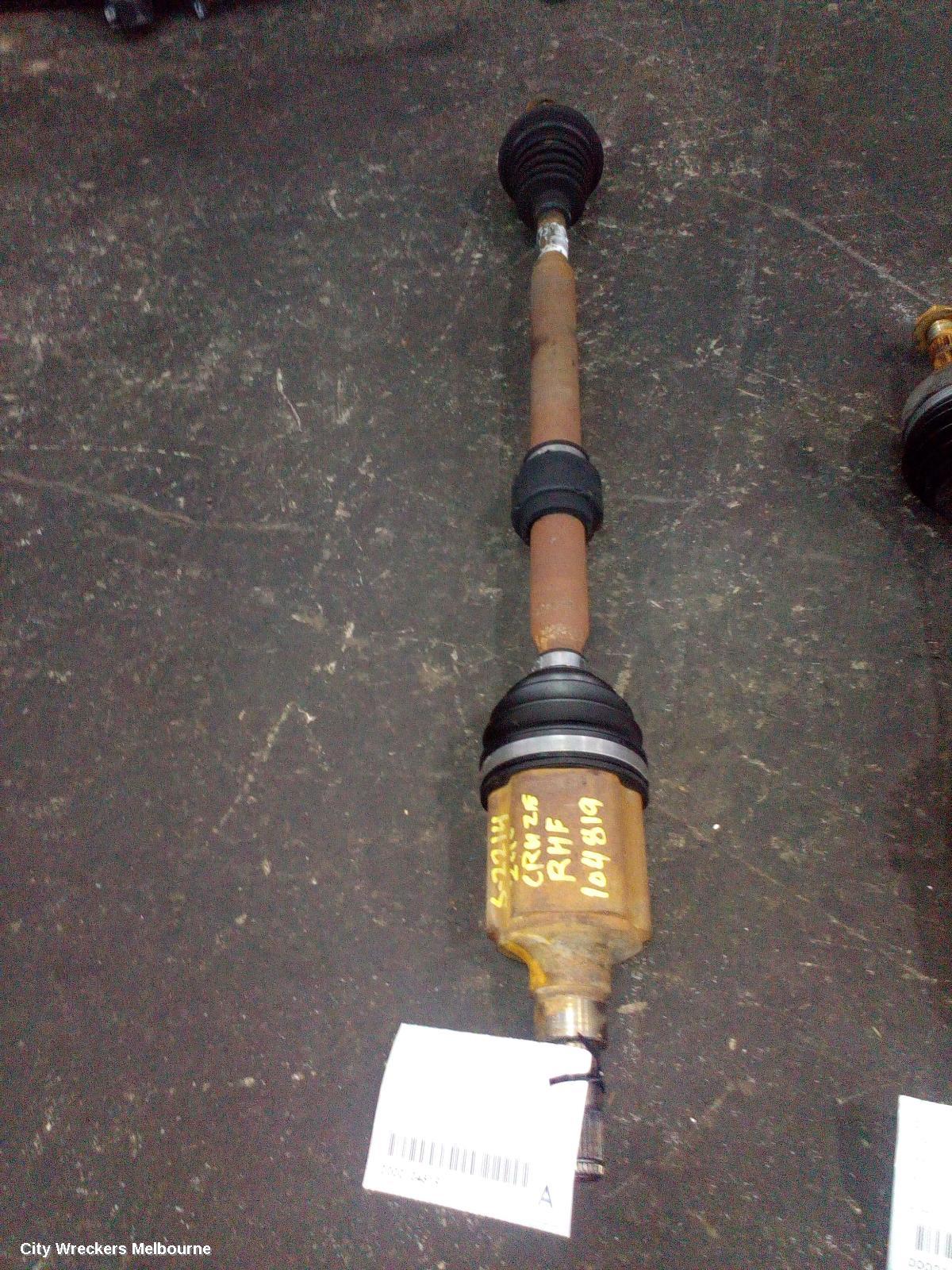HOLDEN CRUZE RIGHT DRIVESHAFT, MANUAL, 1.8, JG, 03/2009 - 02/2011