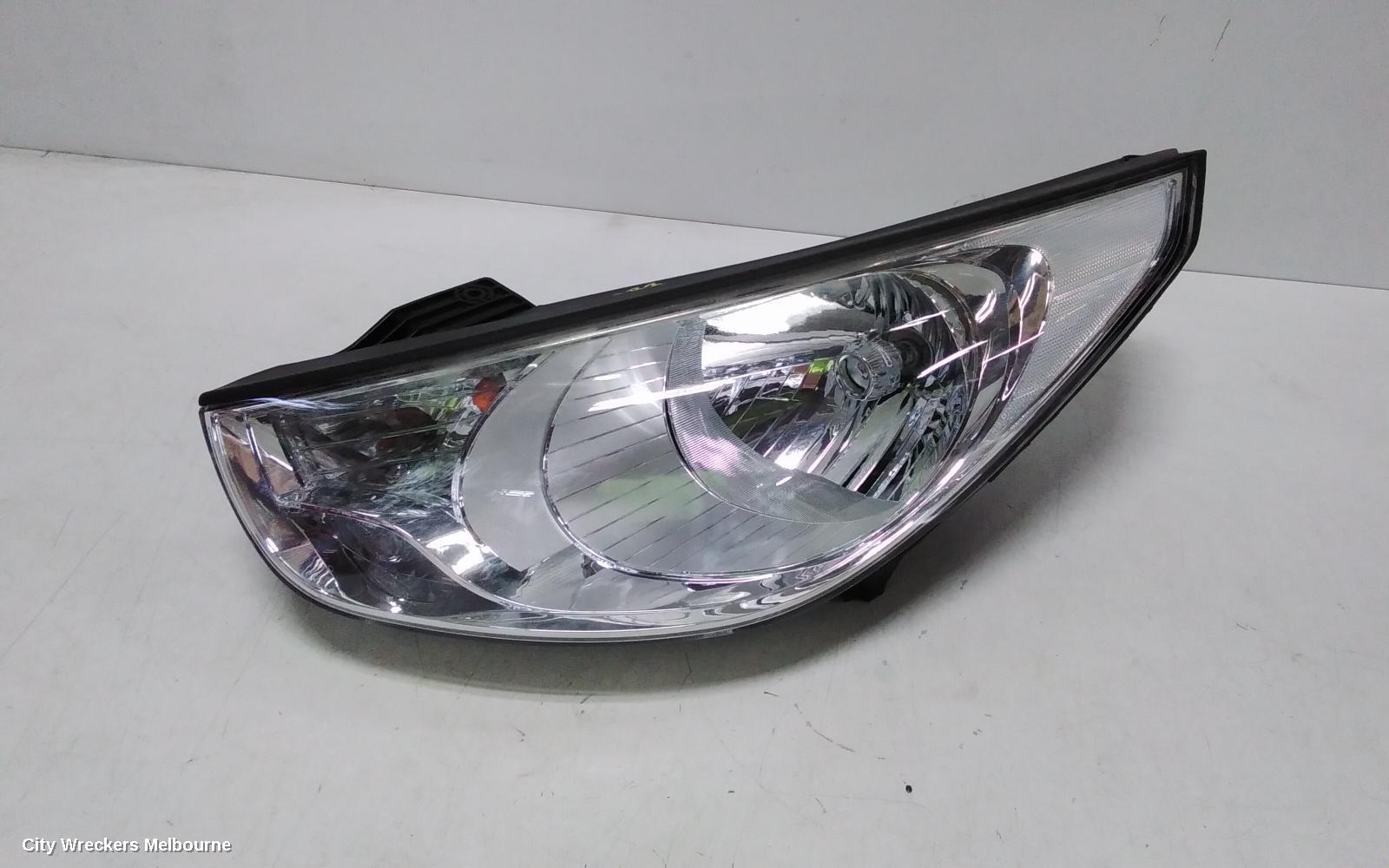 HYUNDAI IX35 LEFT HEADLAMP, LM SERIES, KOREAN BUILT (VIN KMHJ), 11/2009 - 09/2013