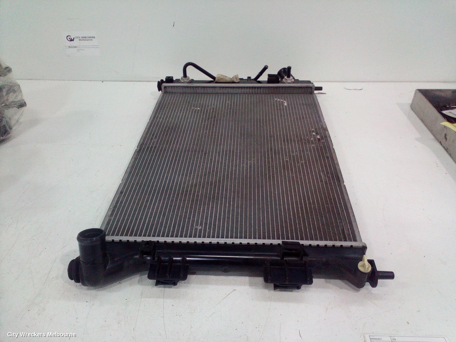 HYUNDAI I30 RADIATOR, AUTO, 1.8/2.0, PETROL, GD, 03/2012 - 03/2015