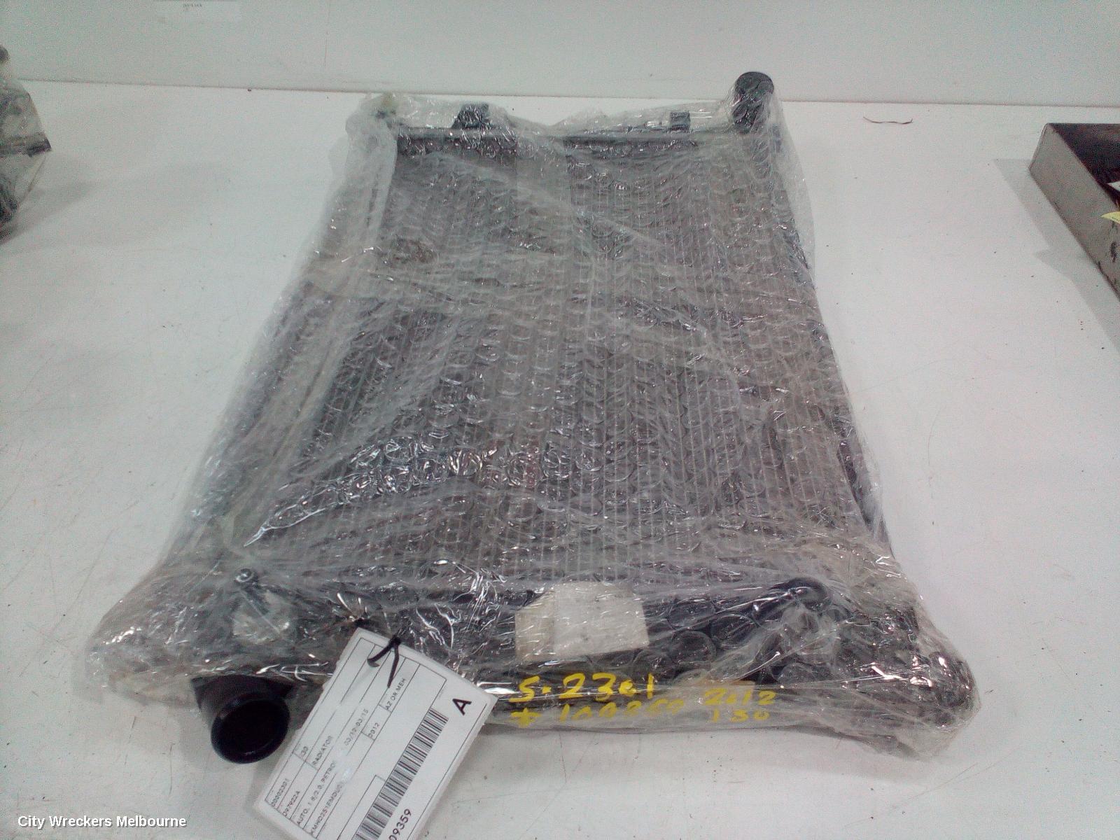 HYUNDAI I30 RADIATOR, AUTO, 1.8/2.0, PETROL, GD, 03/2012 - 03/2015