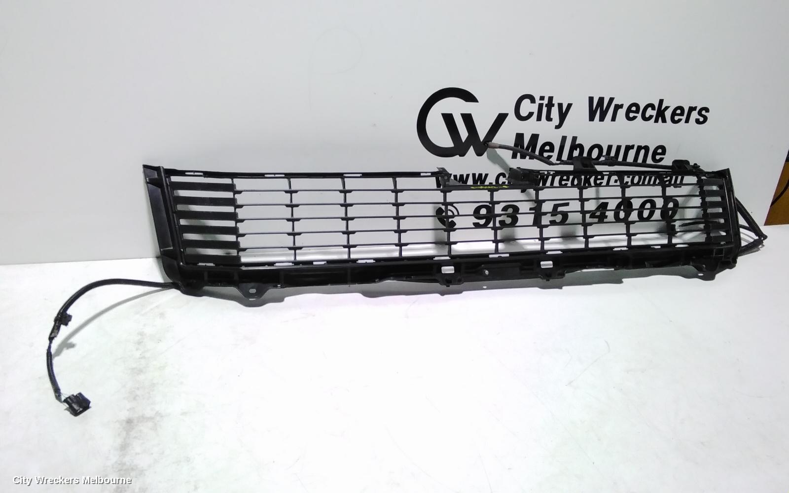 TOYOTA HIACE GRILLE, 300 SERIES, BUMPER GRILLE (LOWER), 02/2019 ONWARDS