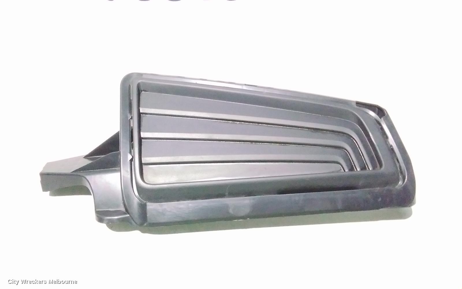 TOYOTA HIACE LEFT INDICATOR/FOG/SIDE, BUMPER FOGLAMP COVER, NON FOGLAMP TYPE, 300 SERIES, 04/2019 ONWARDS
