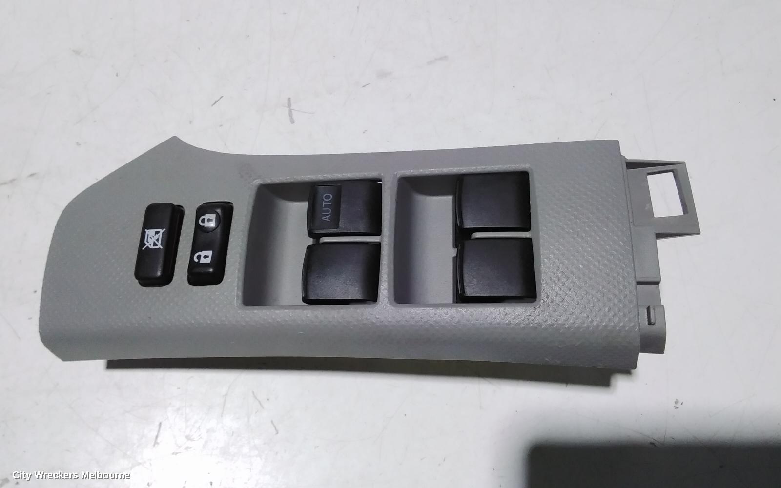 TOYOTA YARIS PWR DR WIND SWITCH, RH FRONT (MASTER SWITCH), 4 SWITCH TYPE, 5DR HATCH/SEDAN, NCP9#, 10/2005 ONWARDS