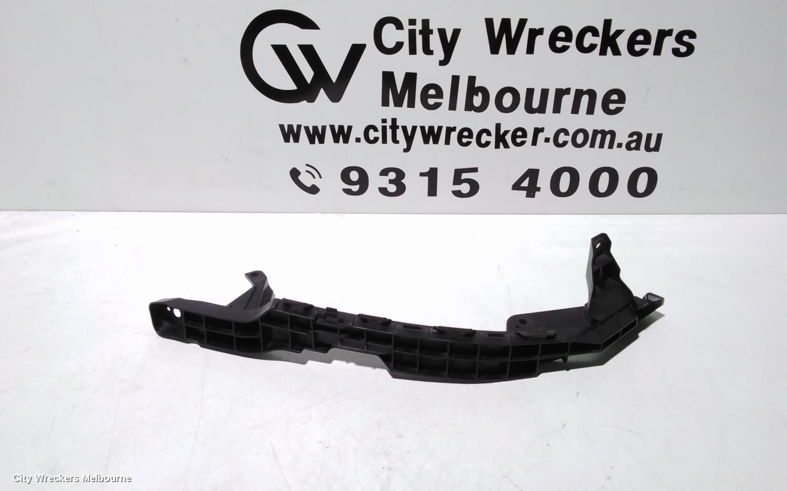 HONDA ACCORD, 8TH GENERATION 02/2008 - 04/2013, RIGHT HEADLIGHT BRAKET : 104953