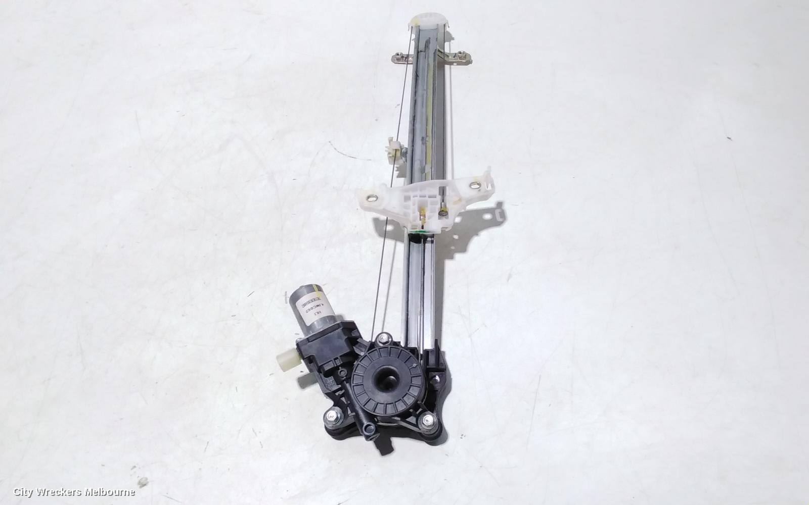 SUZUKI BALENO LEFT FRONT WINDOW REG/MOTOR, EW, 04/2016 - 12/2022