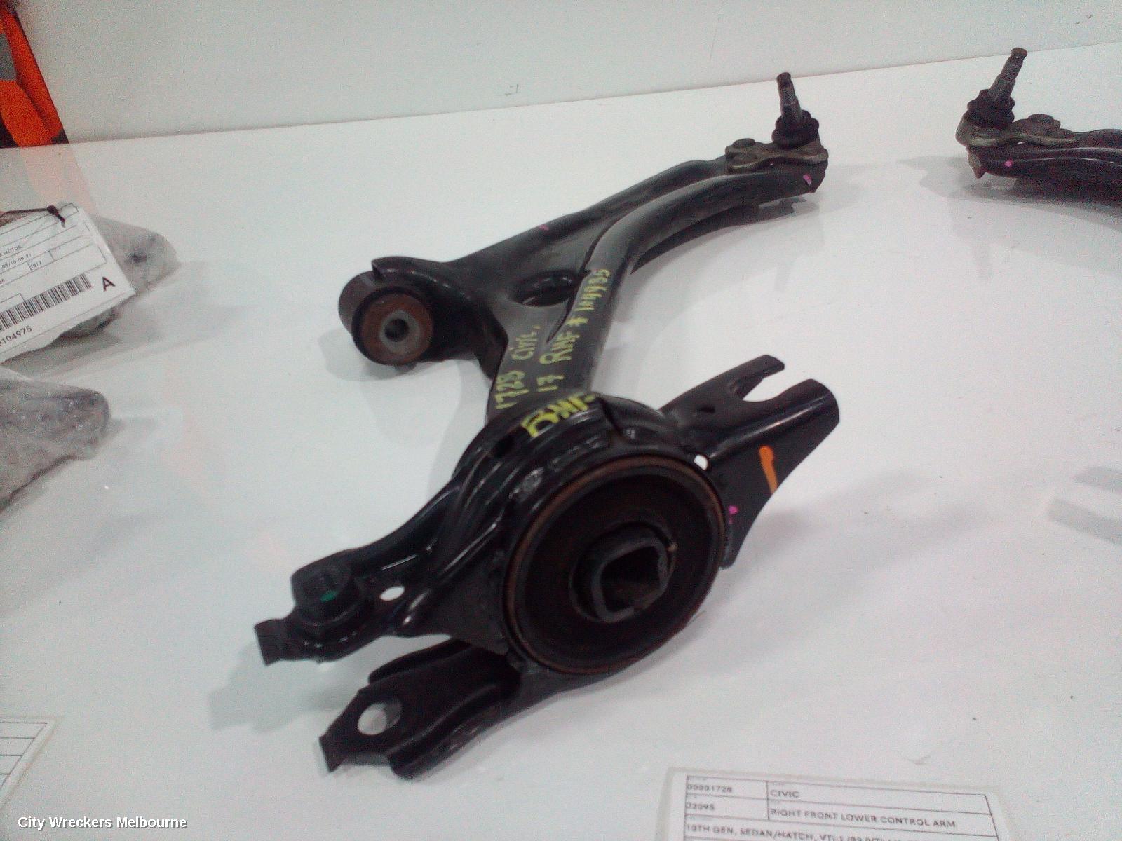 HONDA CIVIC RIGHT FRONT LOWER CONTROL ARM, 10TH GEN, SEDAN/HATCH, VTI-L/RS/VTI-LX, 05/2016 - 08/2021
