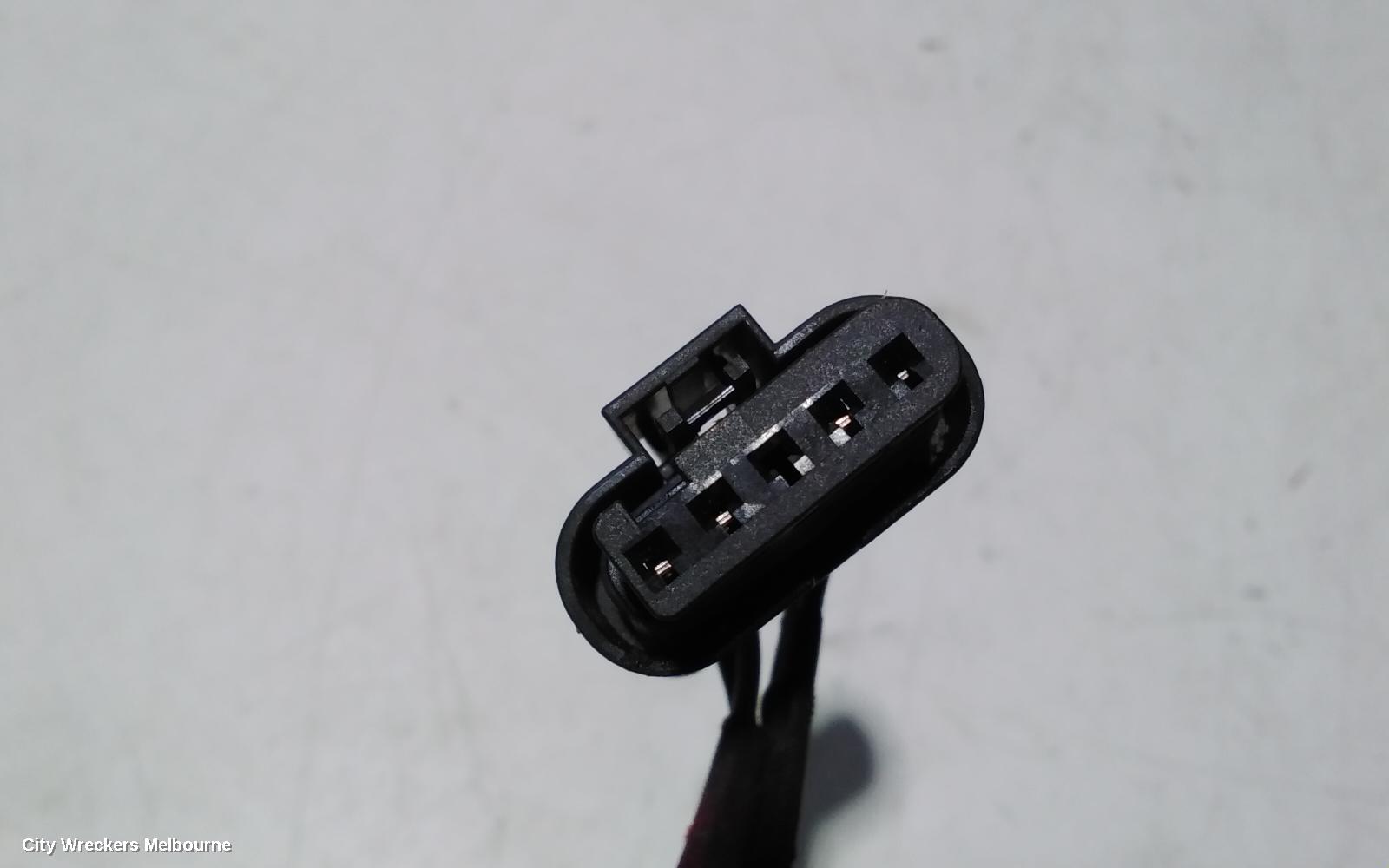 AUDI A4, B9 8W, 10/2015 - 01/2025, 3AA.962.243 TRUNK TAIL LIFT GATE CONTROL MODULE BRAIN: 105023