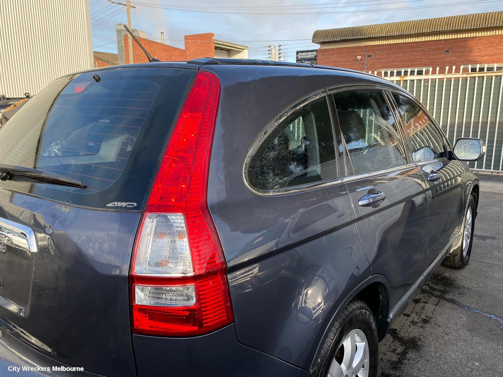 HONDA CRV, RE 03/2007 - 10/2012, RHF BAAR BRAKET: 101814