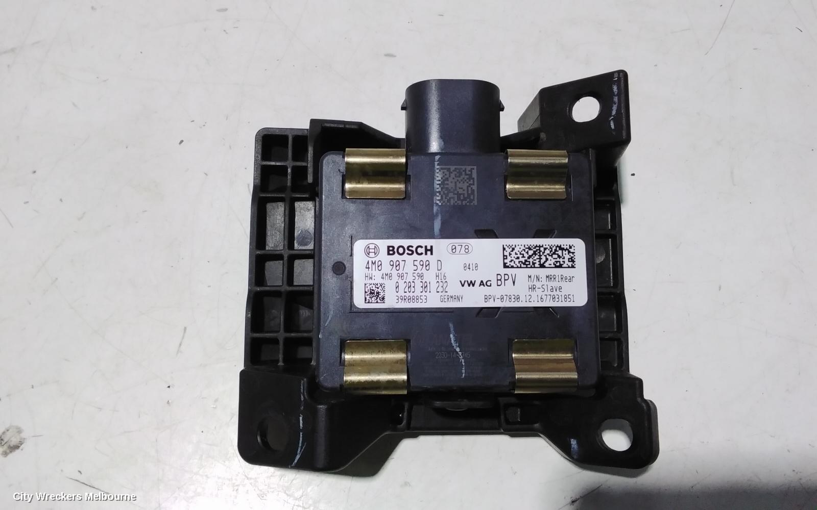 AUDI A4, B9 8W, 10/2015 - 01/2025, LEFT DRIVER SIDE BLIND SPOT UNIT 4M0-907-590-D : 105024