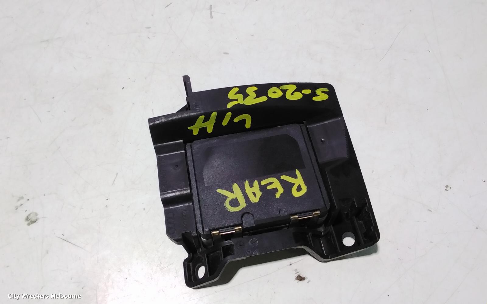 AUDI A4, B9 8W, 10/2015 - 01/2025, LEFT DRIVER SIDE BLIND SPOT UNIT 4M0-907-590-D : 105024