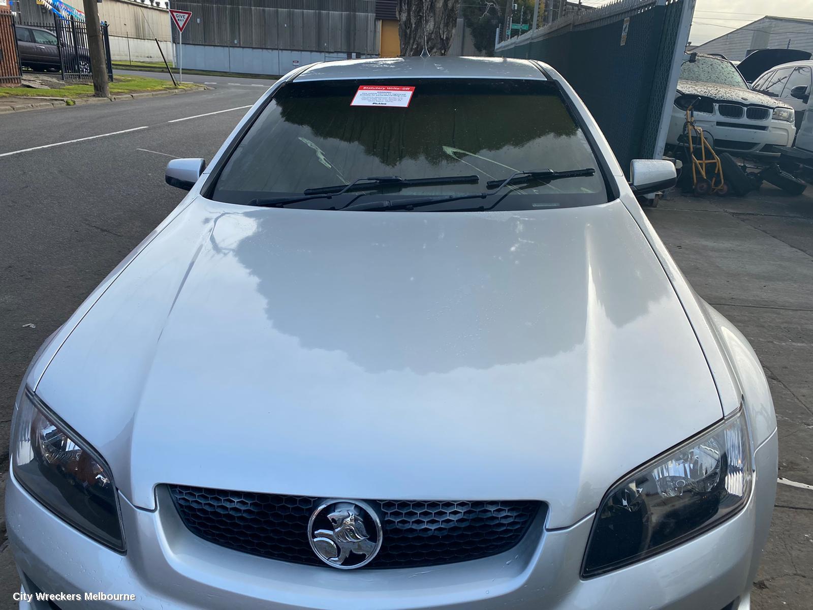 HOLDEN COMMODORE ENGINE COVER, 3.6, LY7, VE, 08/2006 - 04/2013