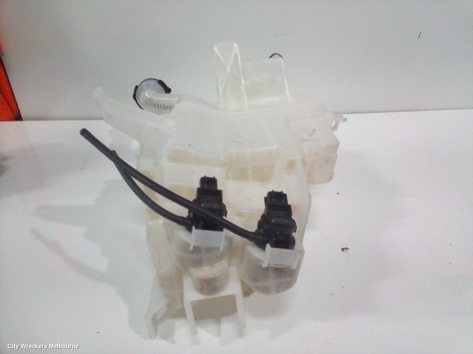 TOYOTA TARAGO WASHER BOTTLE, ACR50R, 03/2006 - 06/2020
