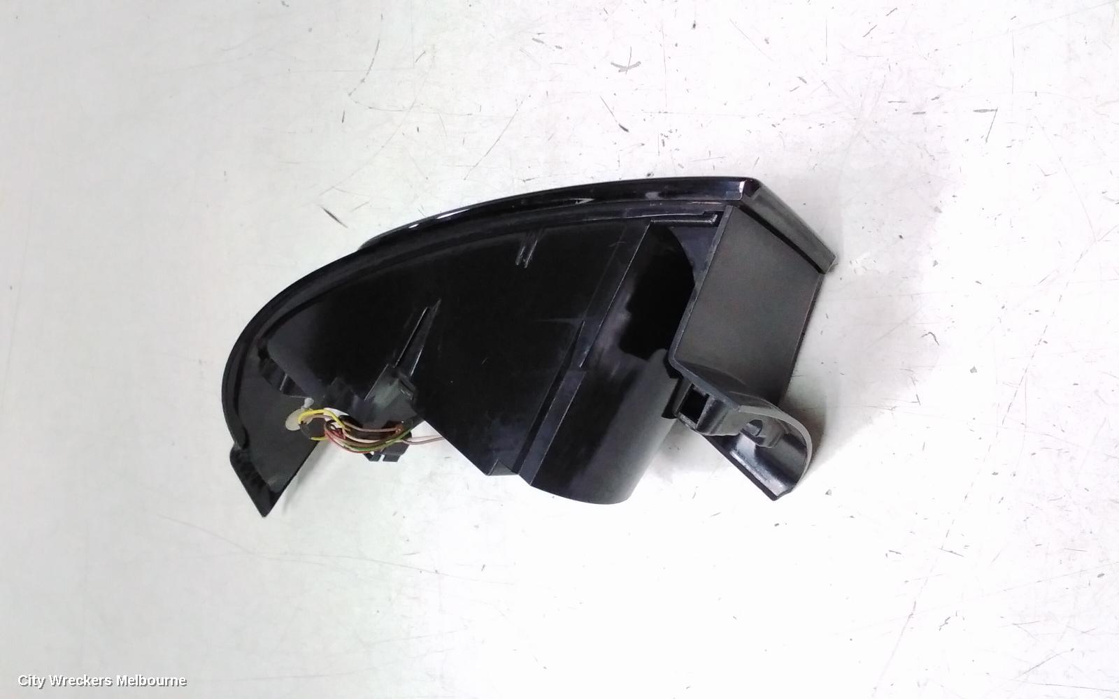LAND ROVER RANGEROVER EVOQUE LEFT TAILLIGHT, IN BODY, L538, RED/CLEAR TYPE, 11/2011 - 06/2015